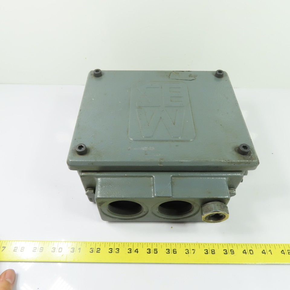 SEW Electric Motor Cast Conduit Terminal Junction Box Cover 9″ x 7″ x 3.25″