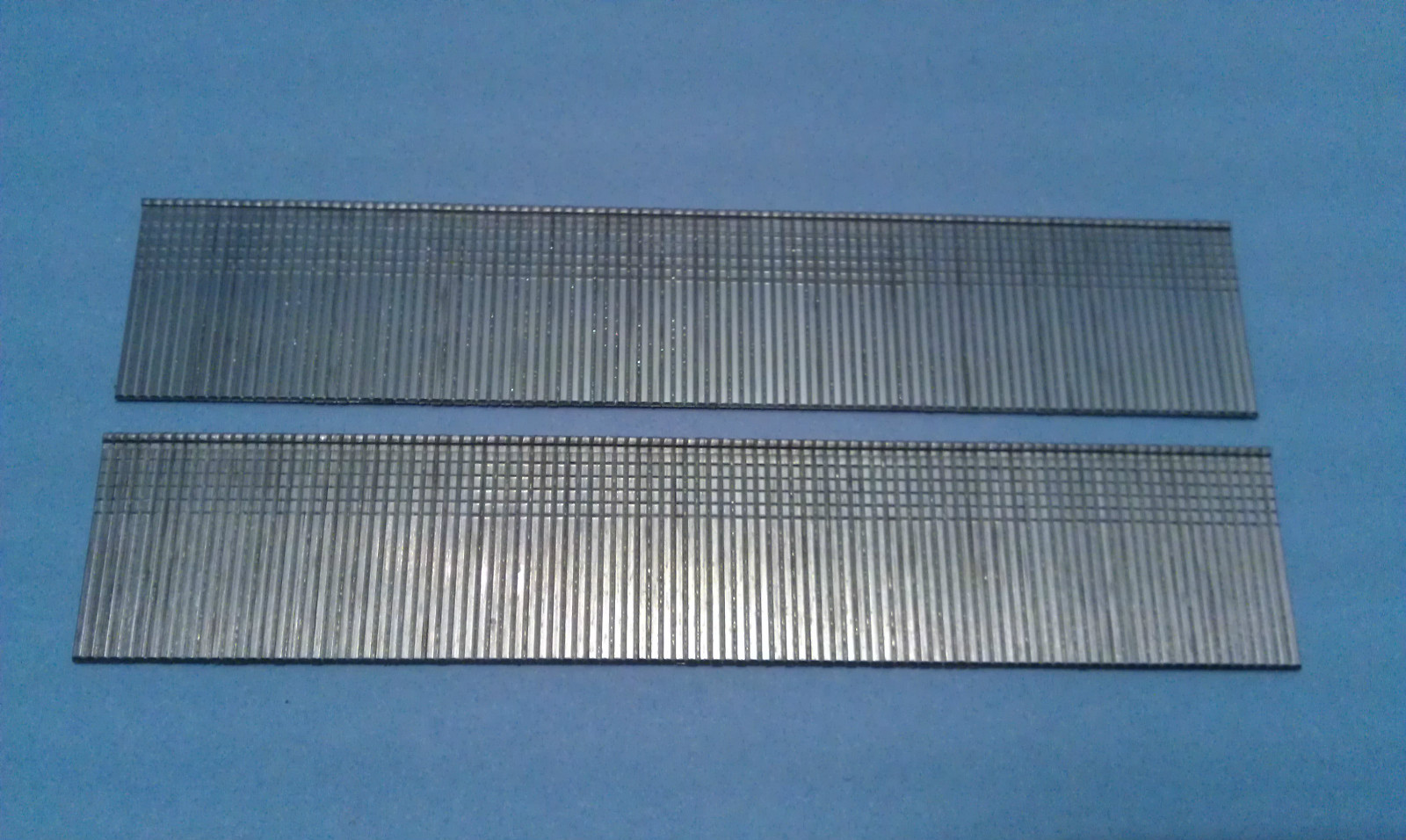 1″ Inch 18 Gauge Galvanized Finish Brad Nails 5,000 Count