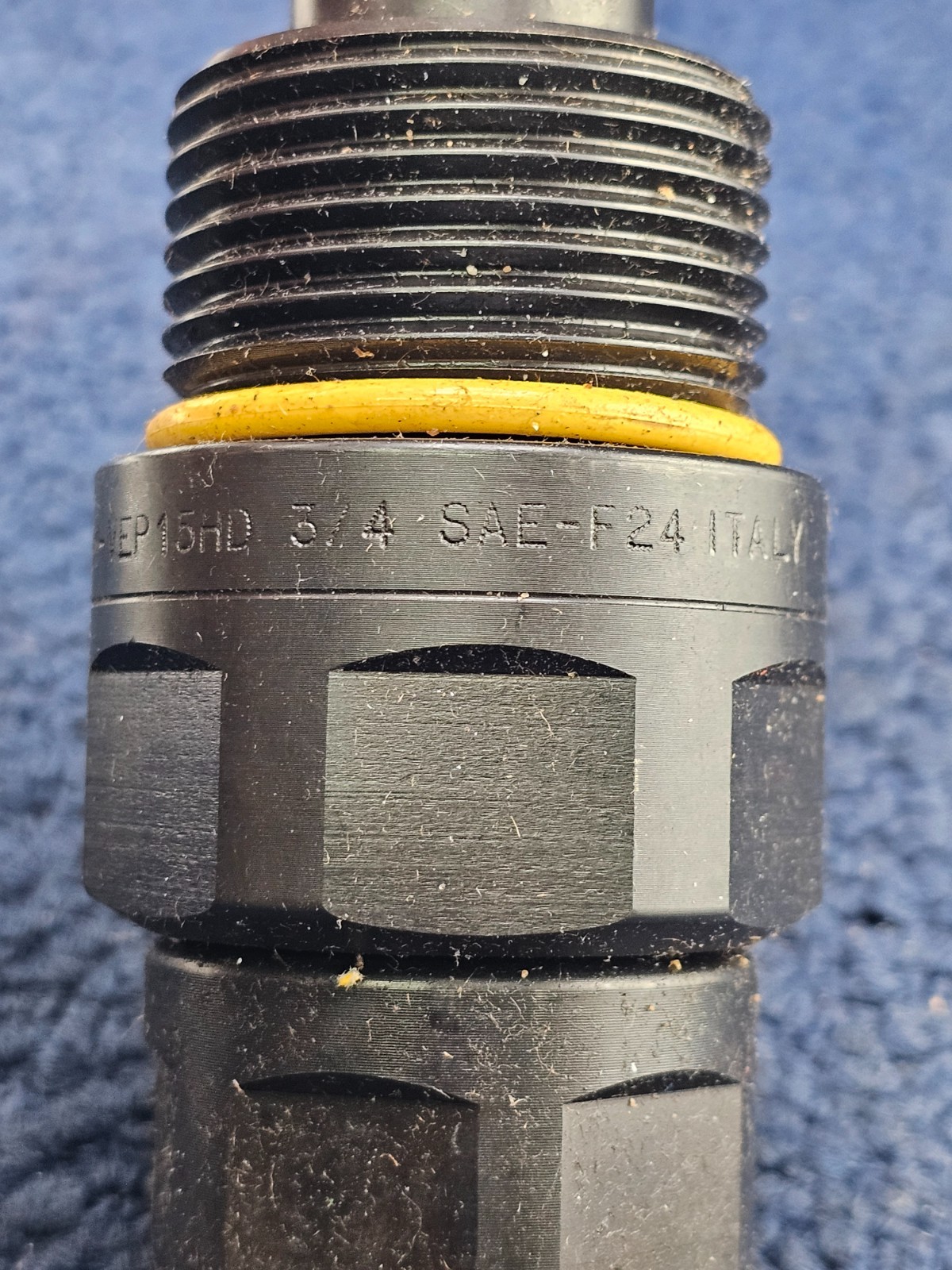 STUCCHI M-VEP15HD 3/4 SAE-F24 Threaded Flat Face Coupler, 3/4″ Port Size