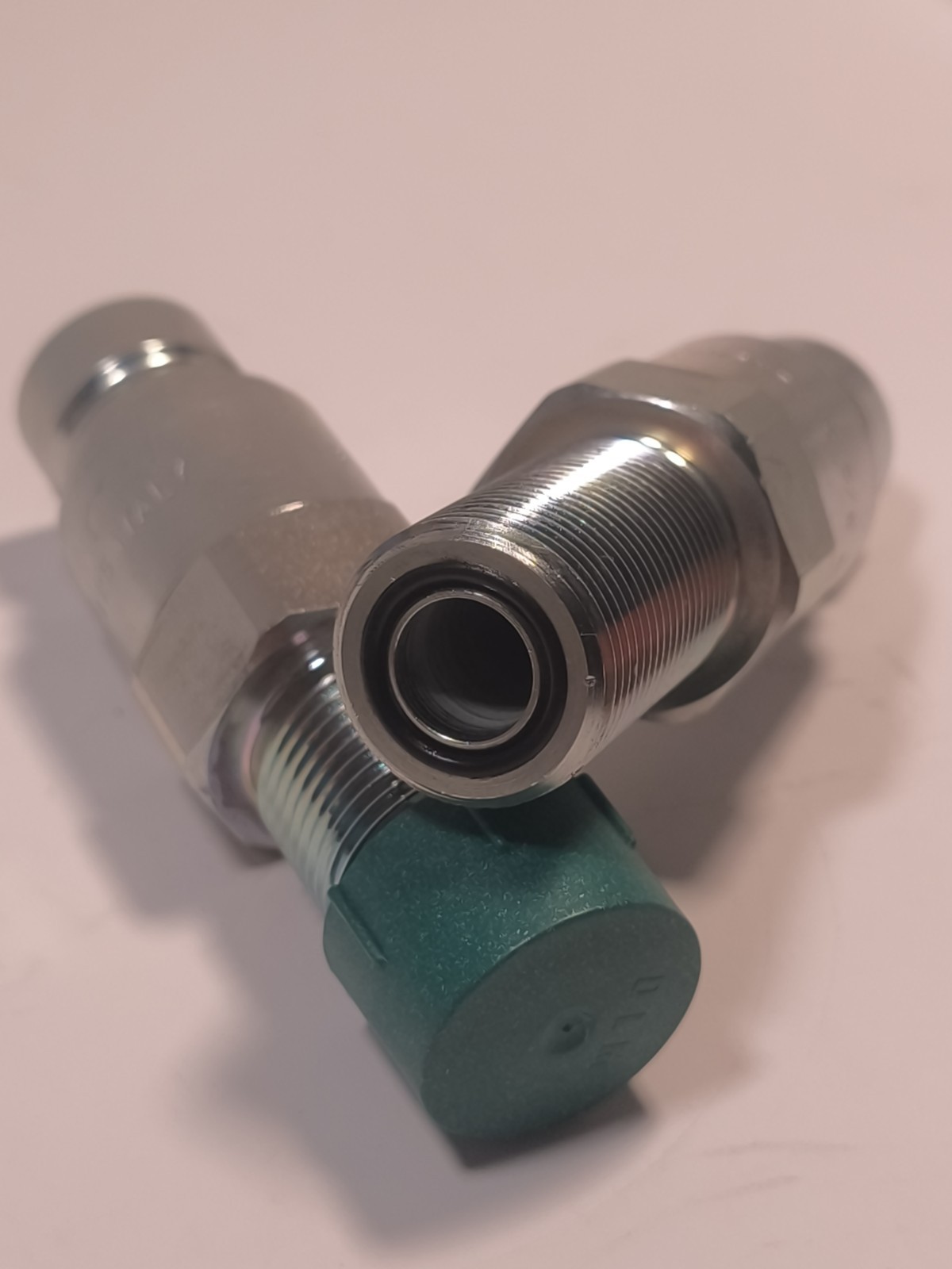 Stucchi Hydraulic Fittings (2) stucchi-m-apm13 5/8 orfs bh-125 ITALY Skid Steer