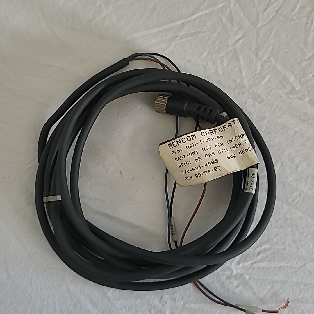 MENCOM CORPORATION NAN-T-3FP-5M CABLE CORDSET. -pre Owened-