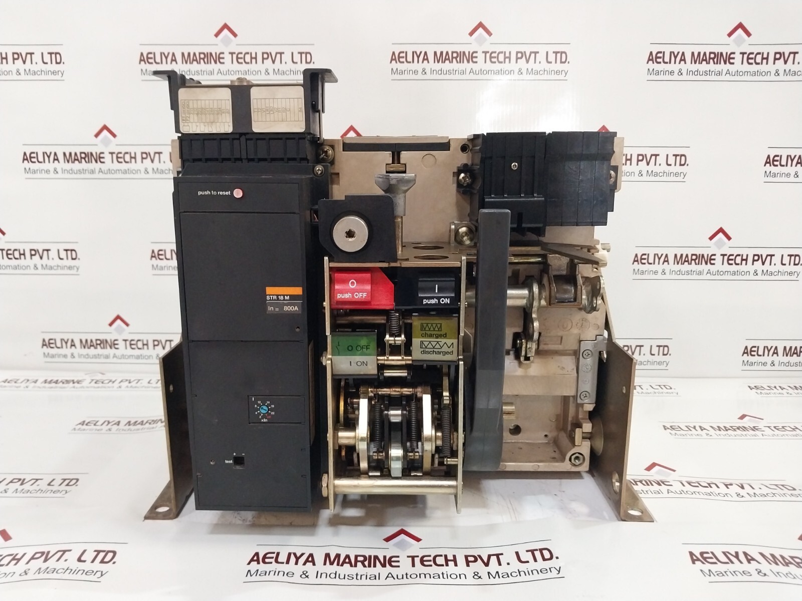 MERLIN GERIN M08 H1 Air Circuit Breaker 800A 1000V 50/60Hz