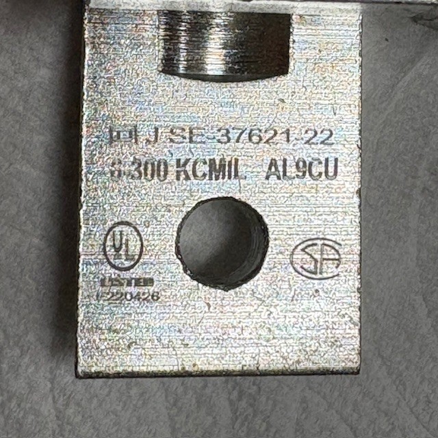 2 Pcs. SQUARE D SE37621-22, ALUMINUM TERMINAL LUGS, 6-300MCM, AL9CU, UL LISTED ^