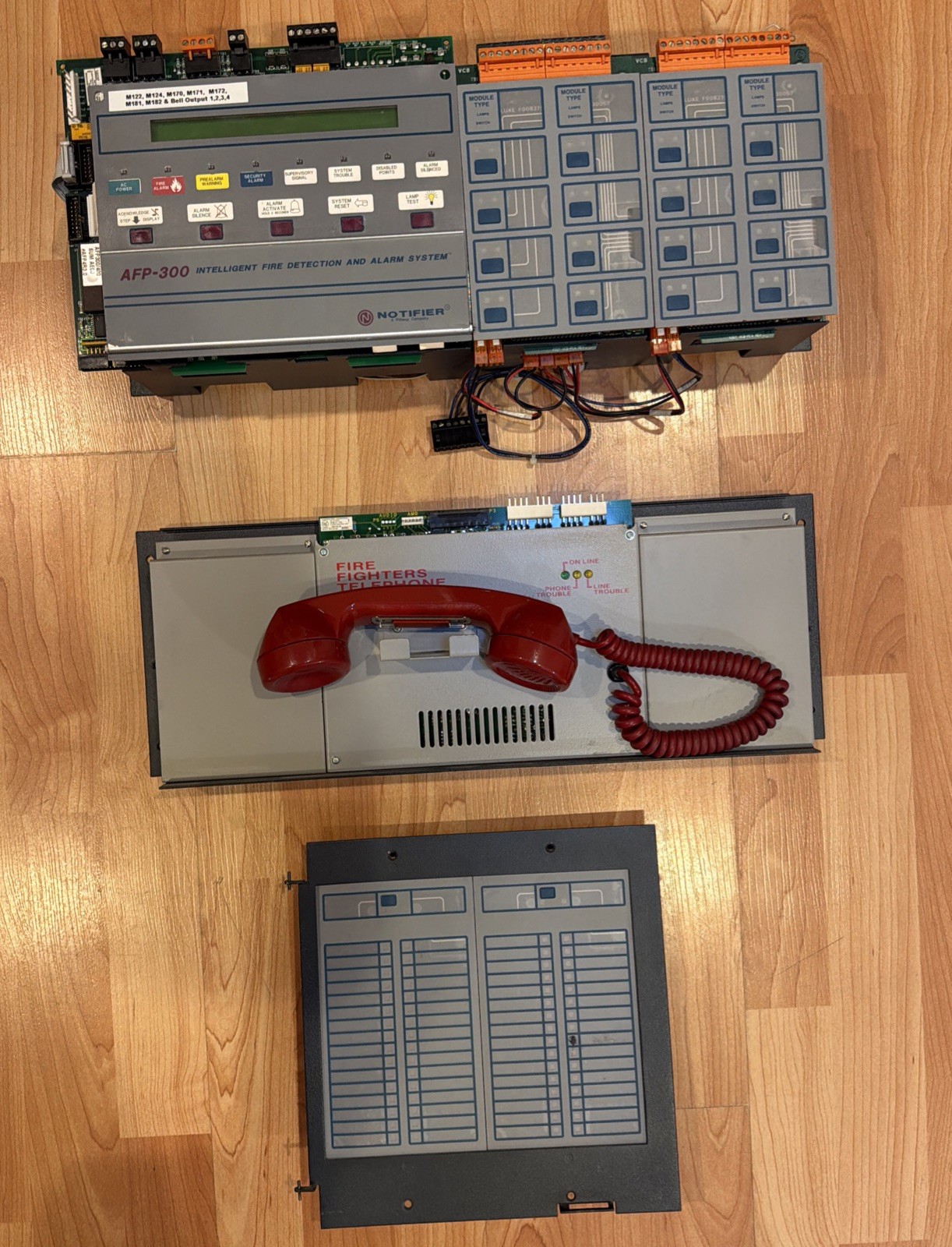 NOTIFIER AFP-300 + ACM-32A Graphic Annunciator + Firefighter Master Phone