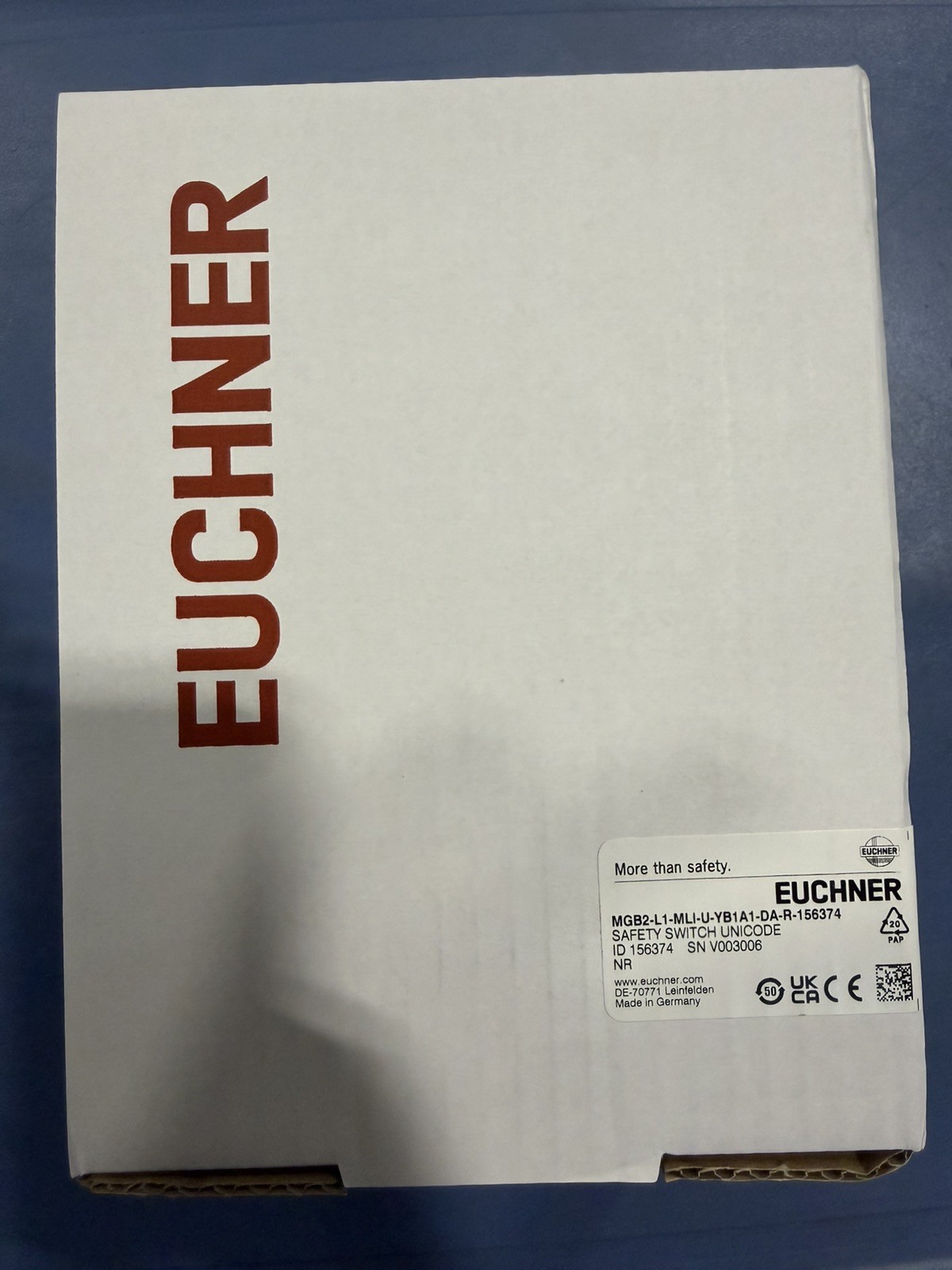 EUCHNER MGB2-L1-MLI-U-YB1A1-DA-R-156374, OPERATOR INTERFACE, 156374, NEW #353623