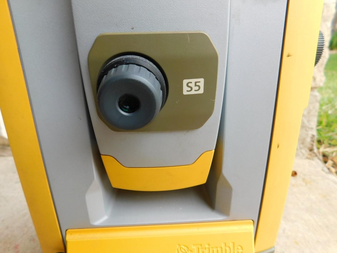 TRIMBLE S5 3″ DR PLUS ROBOTIC TOTAL STATION 3″ ACCURACY