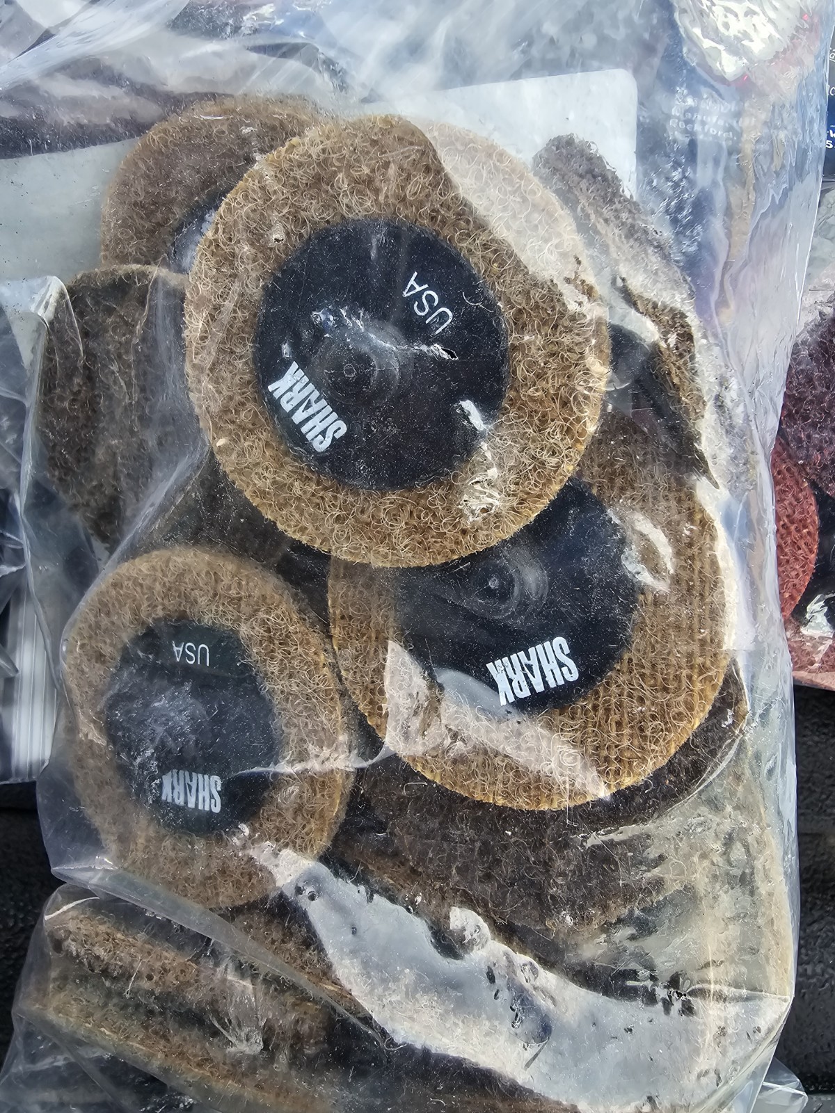 Shark 13062 2″ Surface Conditioning Discs, Brown, Coarse, Quick Change, 25pk