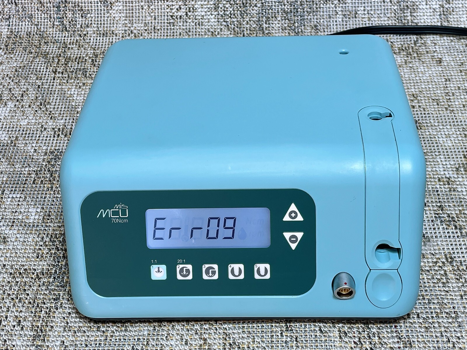 Mis MCU 70Ncm SI-915 Console for Dental Surgery / Implant, by W&H, Austria