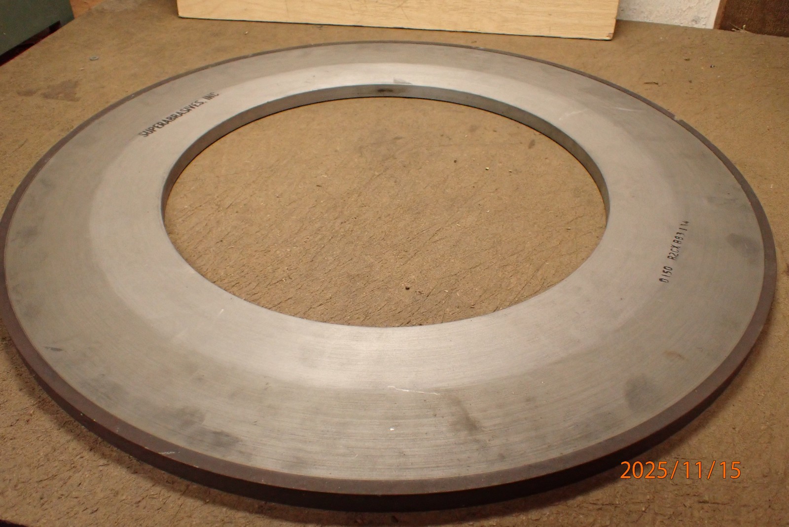 LARGE SUPERABRASIVE INC. DIAMOND GRINDING WHEEL