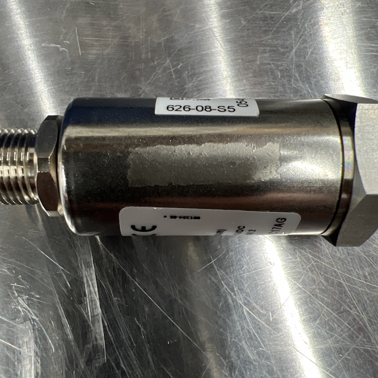 Dwyer Instrument Pressure Transmitter 626-08-GH-P1-E6-S5 24VDC 0-30PSIG 1/4″ NPT