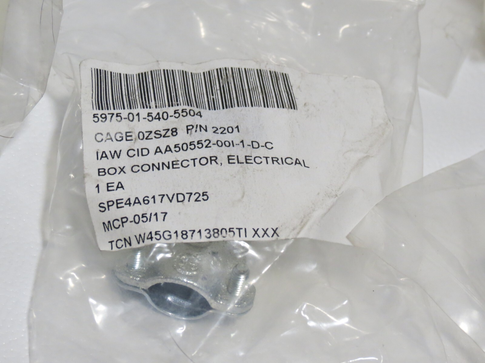 HUBBELL-RACO 2201 SQUEEZE CONDUIT CONNECTOR 90° 3/4″ ZINC PLATED LOT OF 25