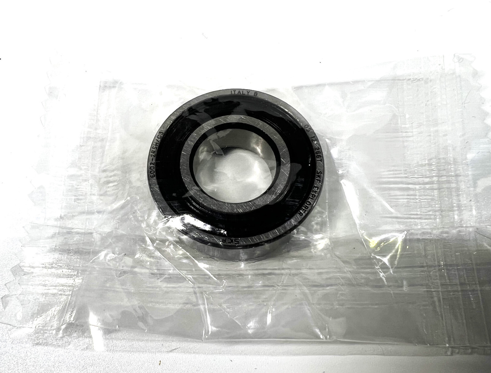 2(Pack) 6002-2RS/C3 SKF 2 RUBBER SHIELDED BALL BEARING 15X32X9mm NEW ITALY
