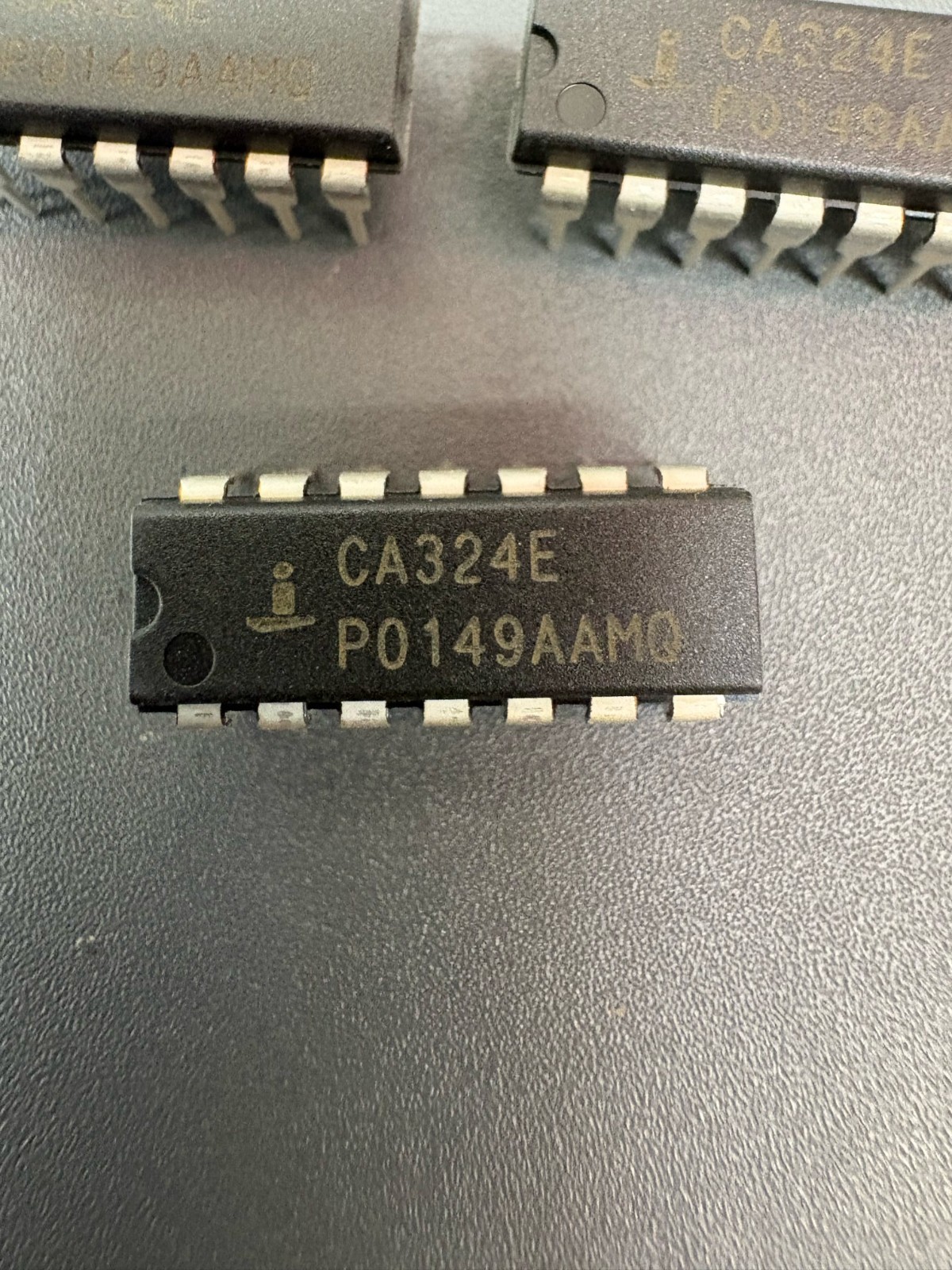 100 PCS CA324E Operational Amplifier IC DIP-14 Through Hole