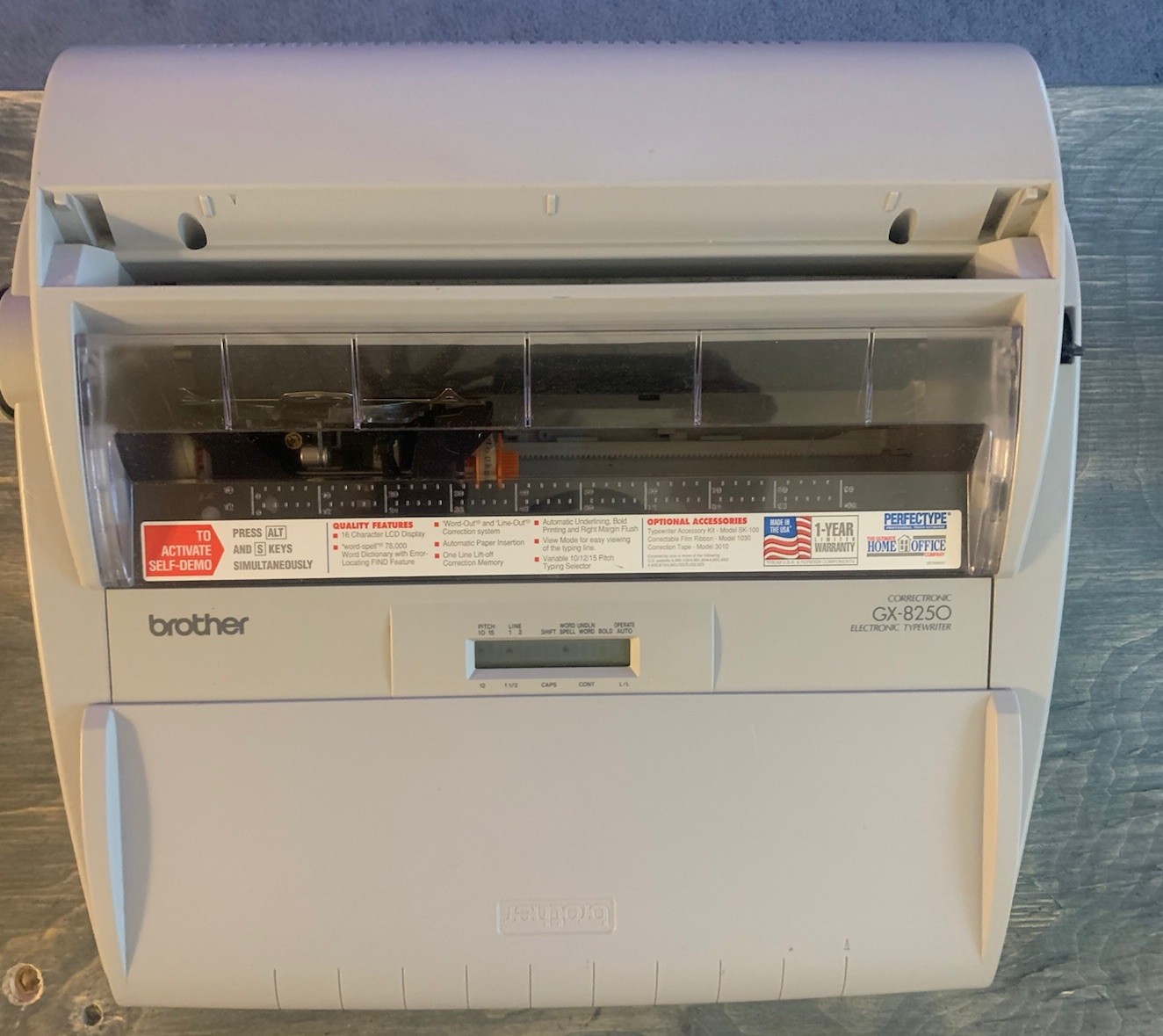 Brother Correctronic GX-8250 Electronic Typewriter, Brother Correctronic Series