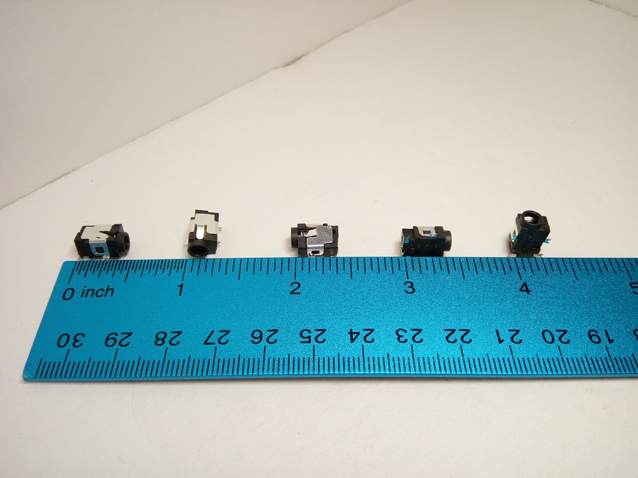 5X Pack Lot 4 Pin 3.5 x 1.35mm DC Jack Power Supply Port Socket Female Connector