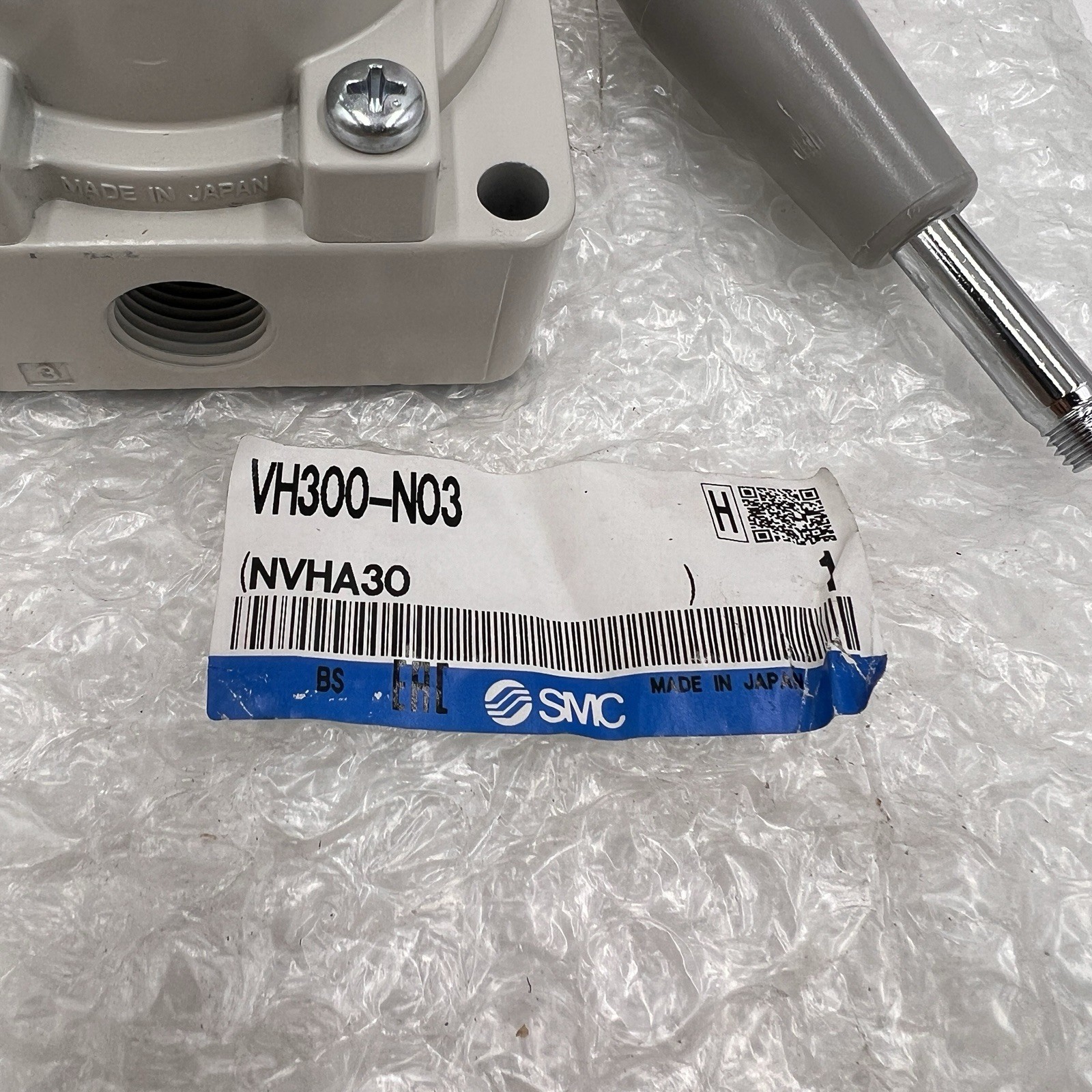SMC VH300-N03 / VH300N03 ( NEW )
