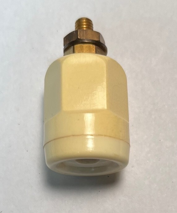 Superior Electric RS25GWT Connector Socket Receptacle 25A White