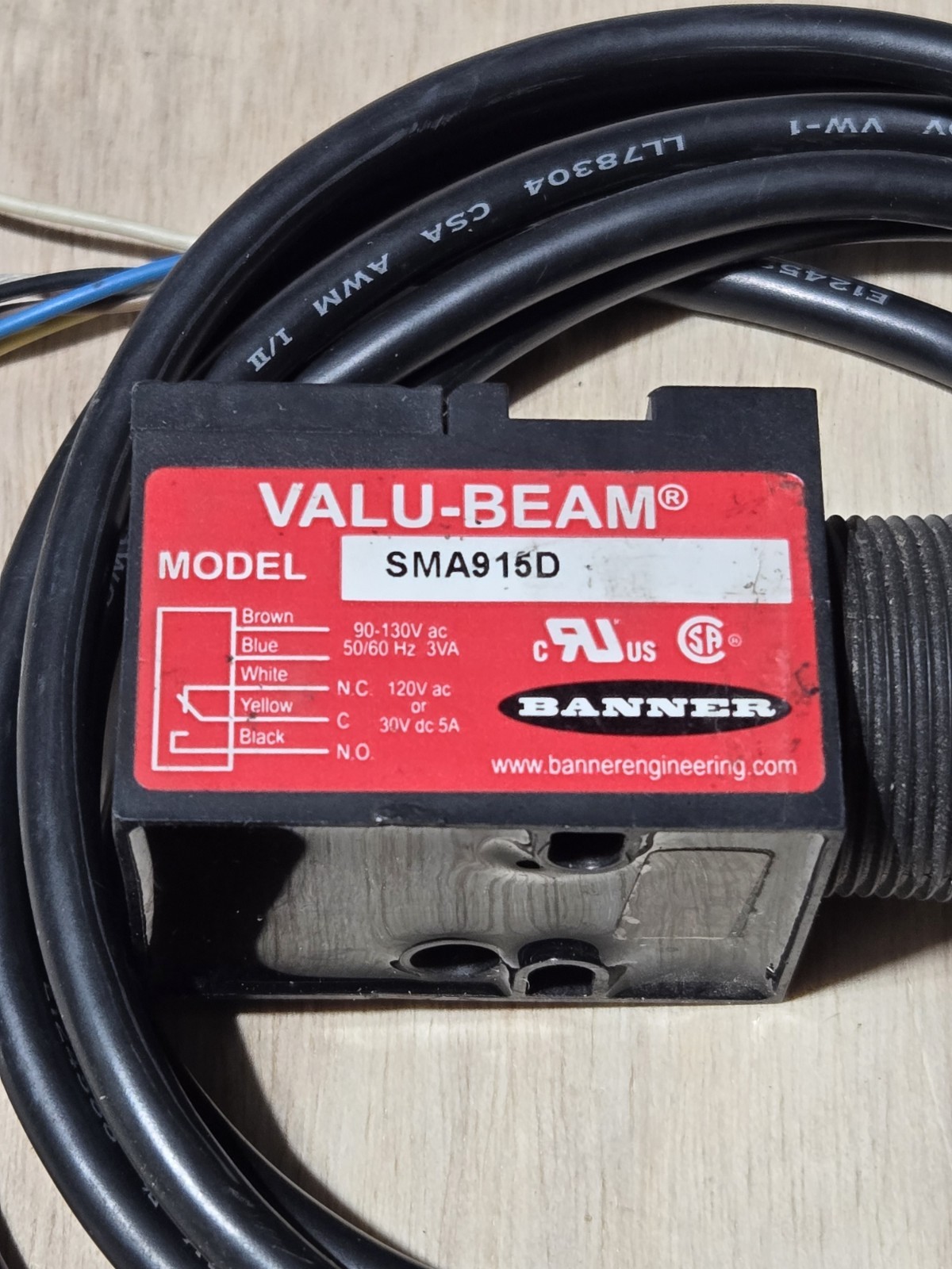 Banner Valu-Beam SMA915D Photoelectric Sensor 90–130VAC Relay Output Untested
