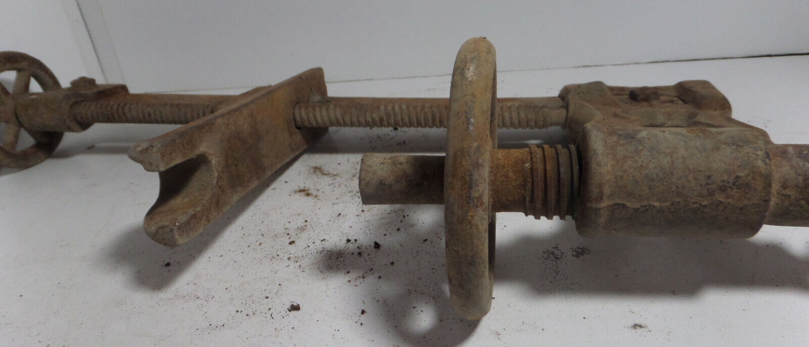 press clamp large rusty rustic vintage