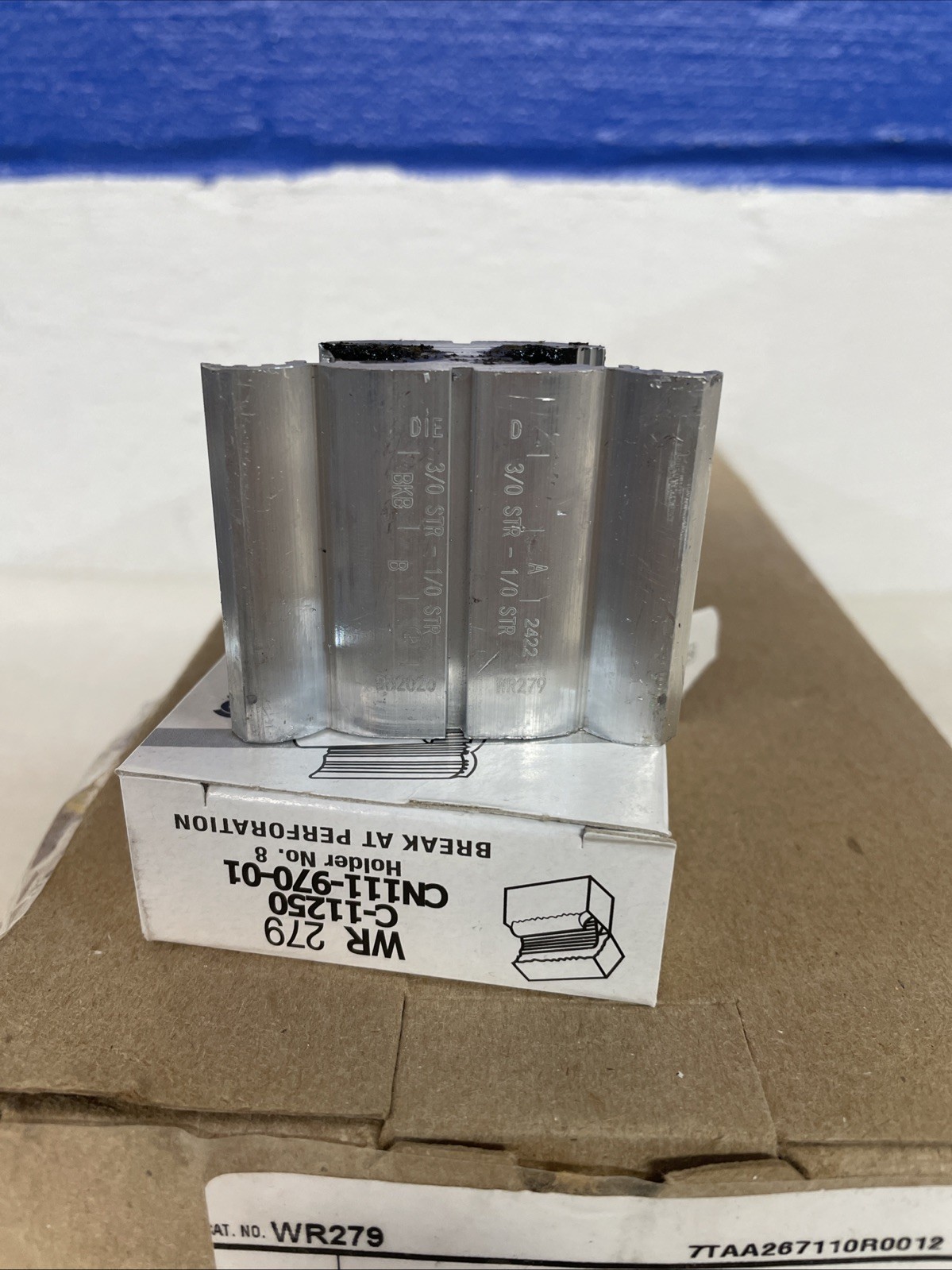 Blackburn WR279 Wide Range Aluminum Tap Compression Connectors Case Of 25 New