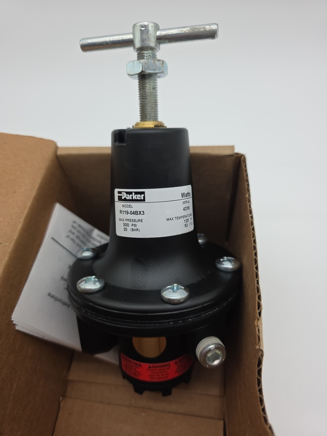 Parker R119-04BX3 Air Regulator, 1/2″ Npt, 150 Cfm, 300 Psi 20 (Bar) New QTY QTY