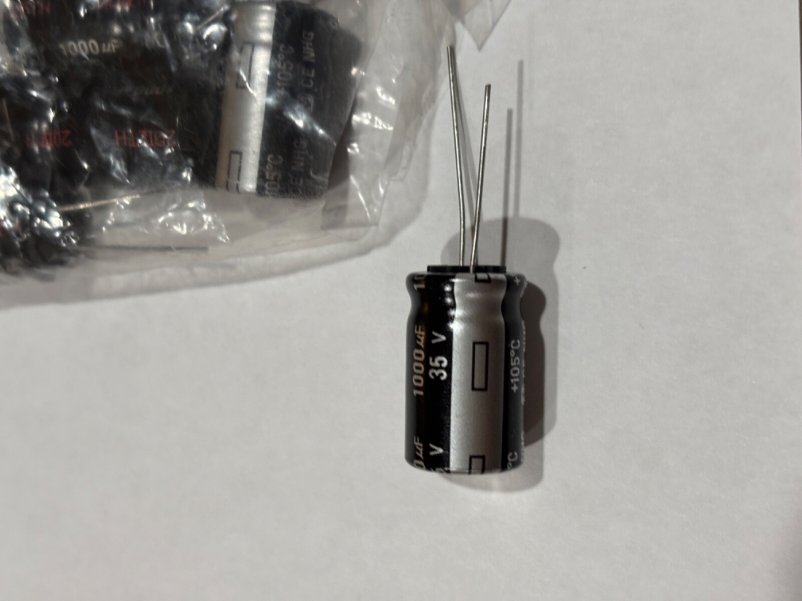 10pcs Panasonic FR 1000uF 35v Radial Electrolytic Capacitor, 10000 Hours