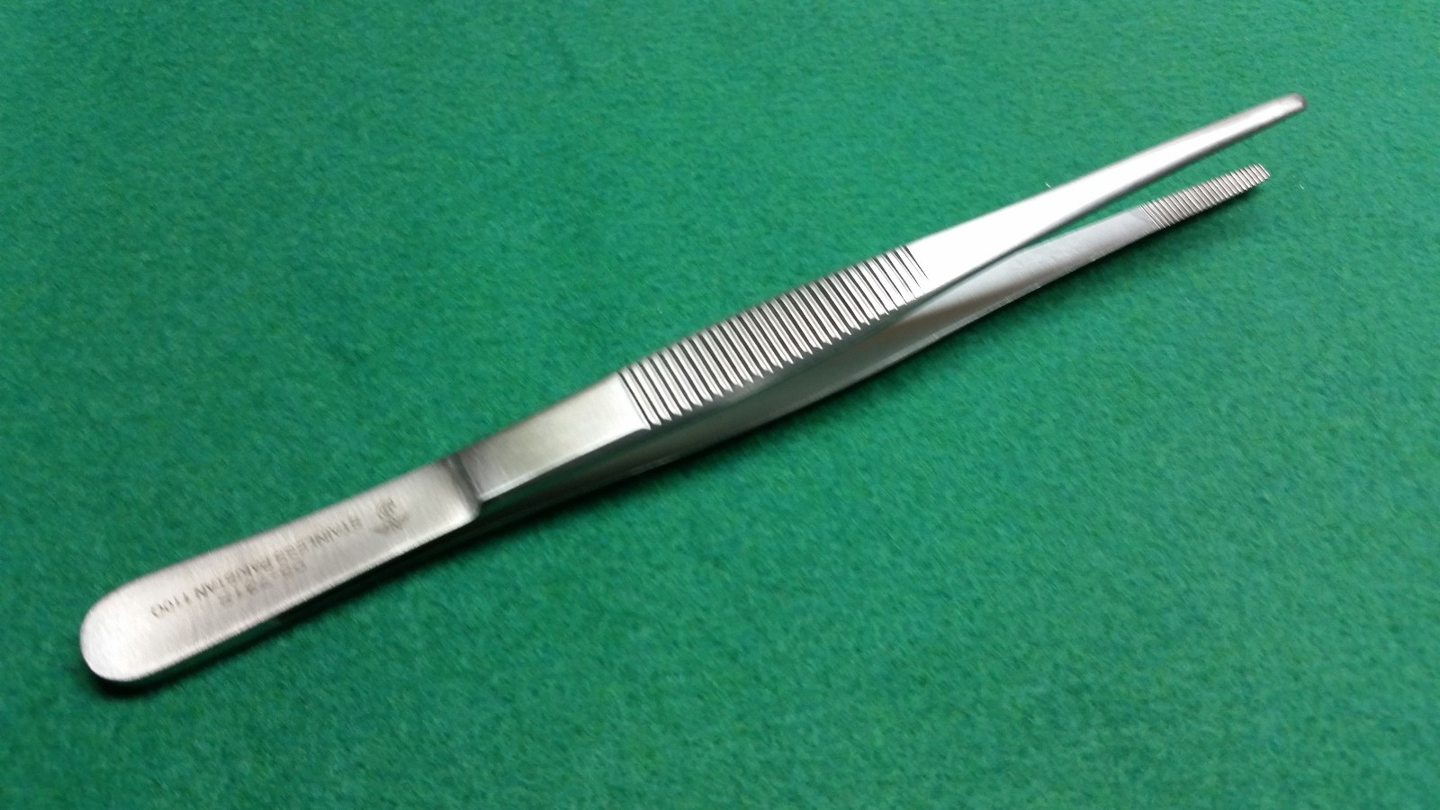 O.R PREMIUM GRADE THUMB DRESSING FORCEPS SERRATED 5.5” SURGICAL INSTRUMENTS