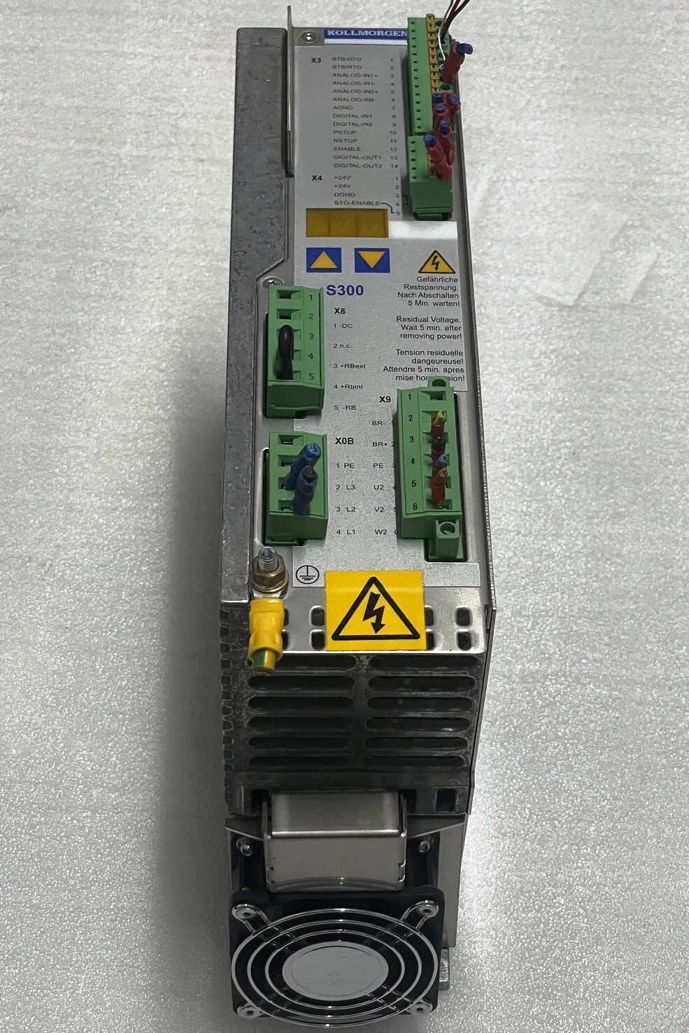 Kollmorgen Servostar 306 S30661-NA Servo Drive (PLEASE SEE THE DESCRIPTION)