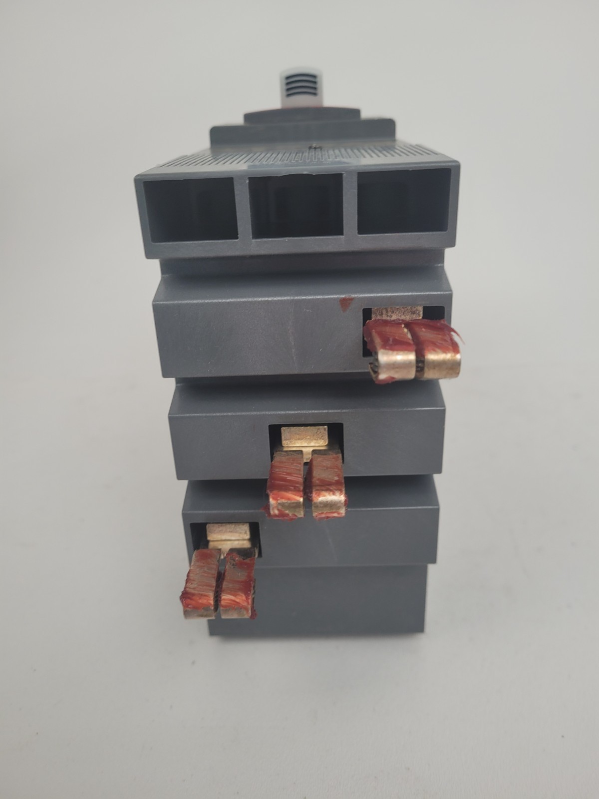 XT1NU3020AYD000XXX ABB 20A 600Y/347VAC Circuit Breaker – Next Day Option – New