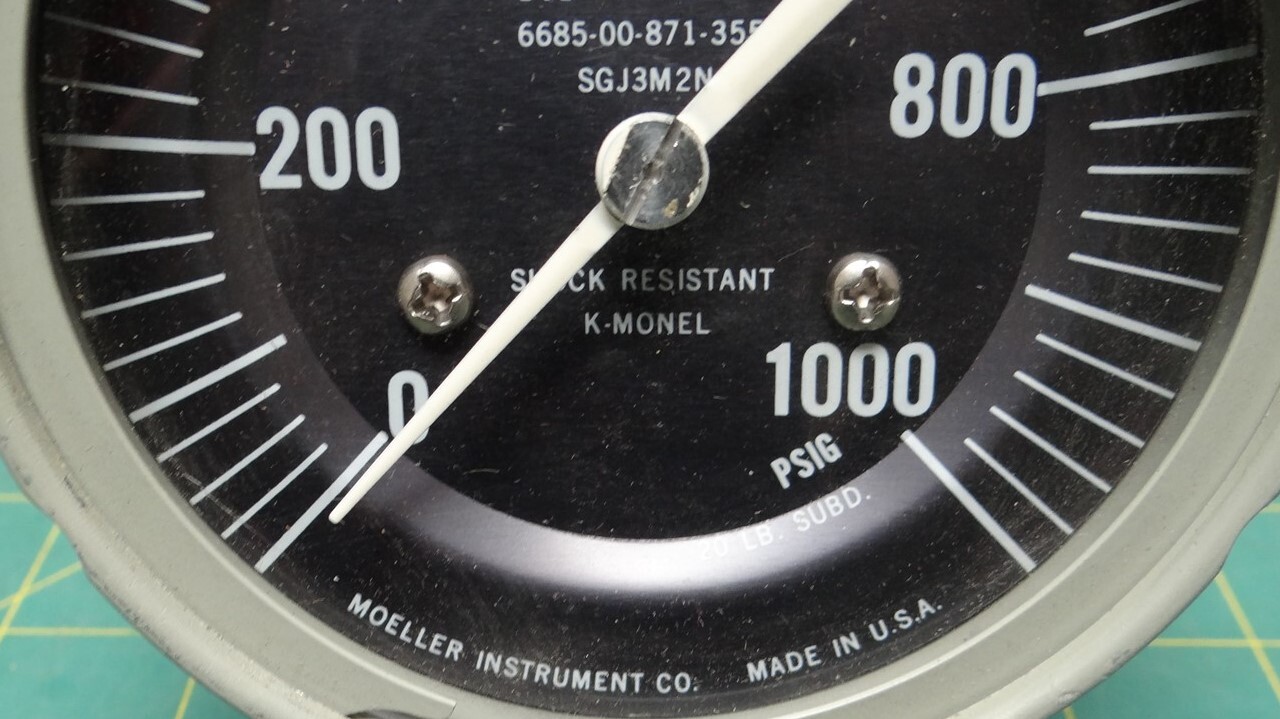 3″ Moeller Pressure Gauge 0-1000 psi LBM NSN 6685-00-871-3559
