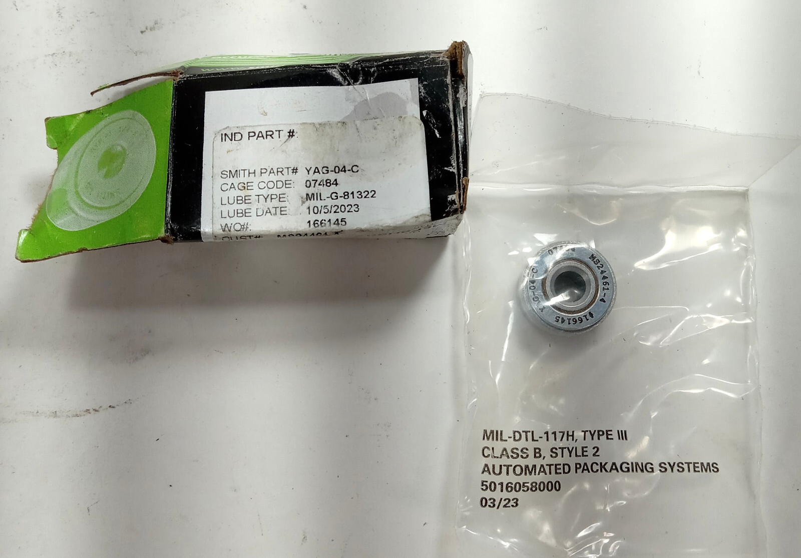 1 NEW SMITH YAG-04-C SINGLE ROW AEROSPACE YOKE BEARING NIB ***MAKE OFFER***