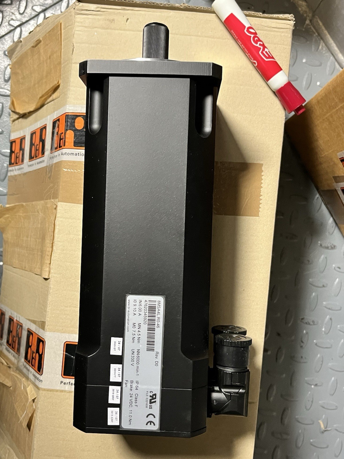 B&R Industrial Servo Motor 8MSA4R.046-30 300V 1.34kW IP64 4.25Nm 24mm