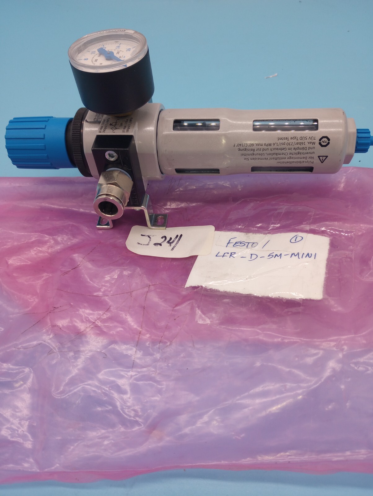 FESTO LFR-D-5M-MINI B943 REGULATOR + WITH PRESSURE GAUGE
