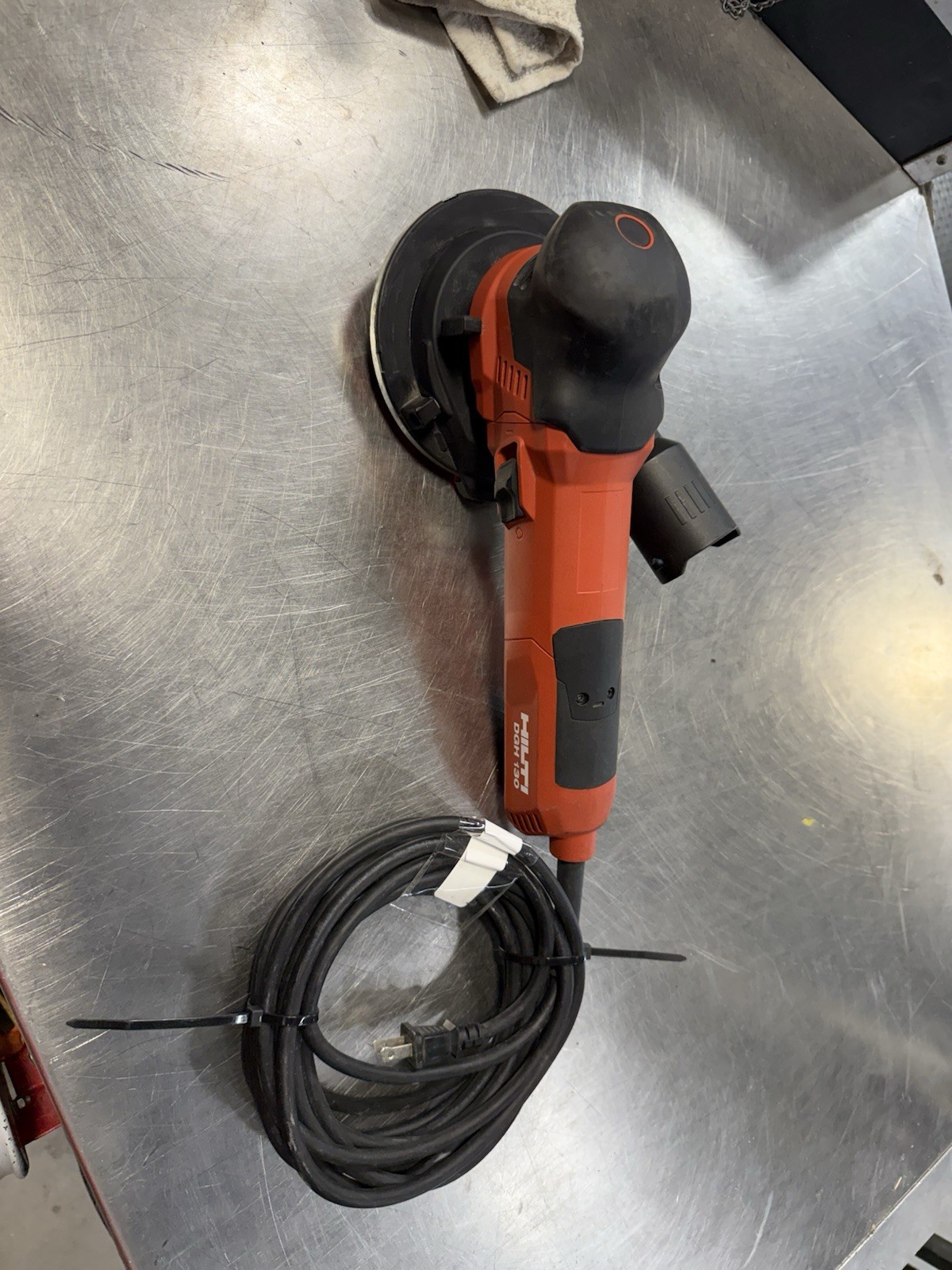 HILTI DGH 130 Electric Diamond Concrete Grinder WITH GRINDING WHEEL EXCELLENT