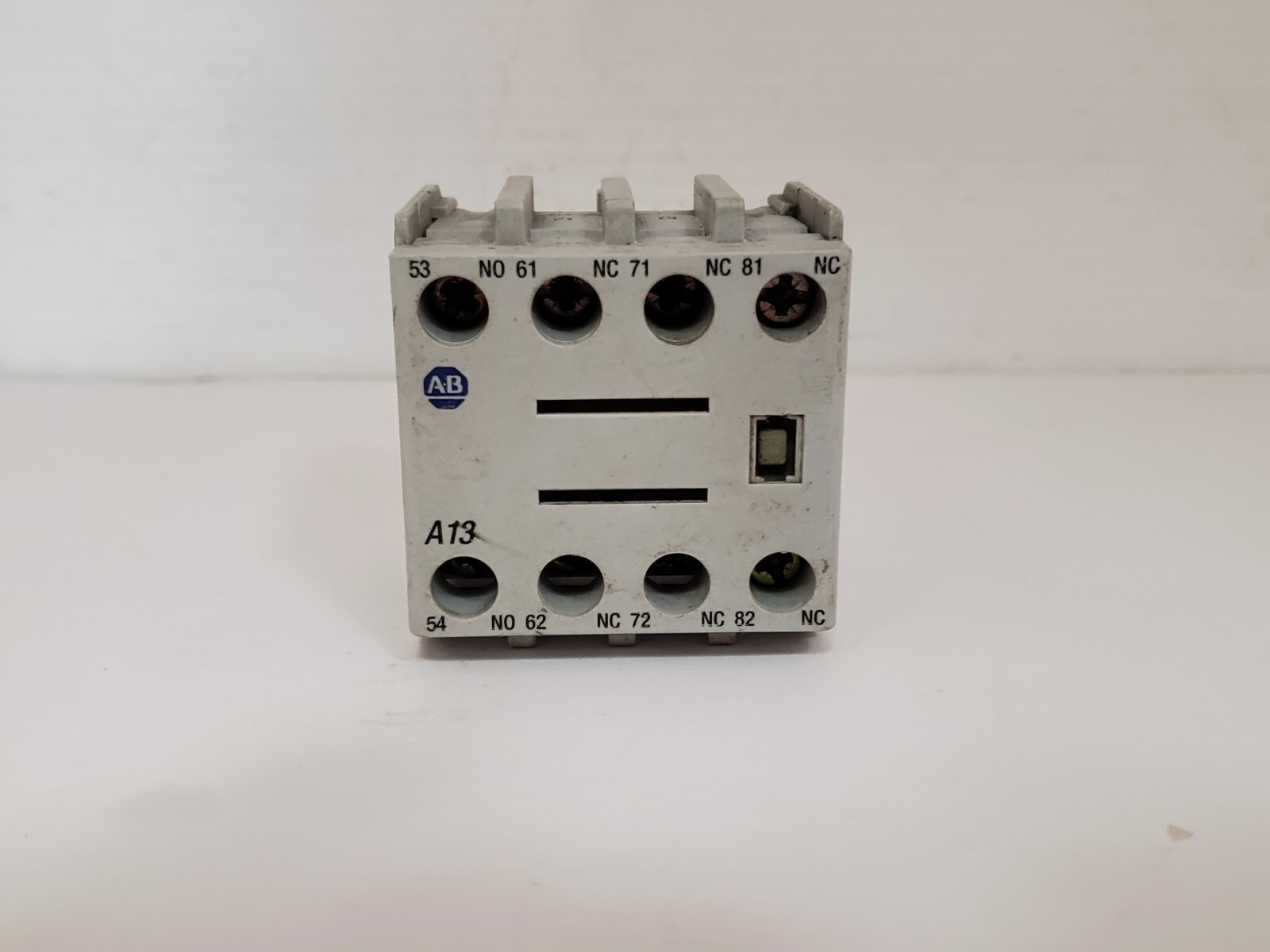 ALLEN BRADLEY 100-F A13 AUXILIAY CONTACT BLOCK 1NO 3NC 4 POLE 10A SERIES A