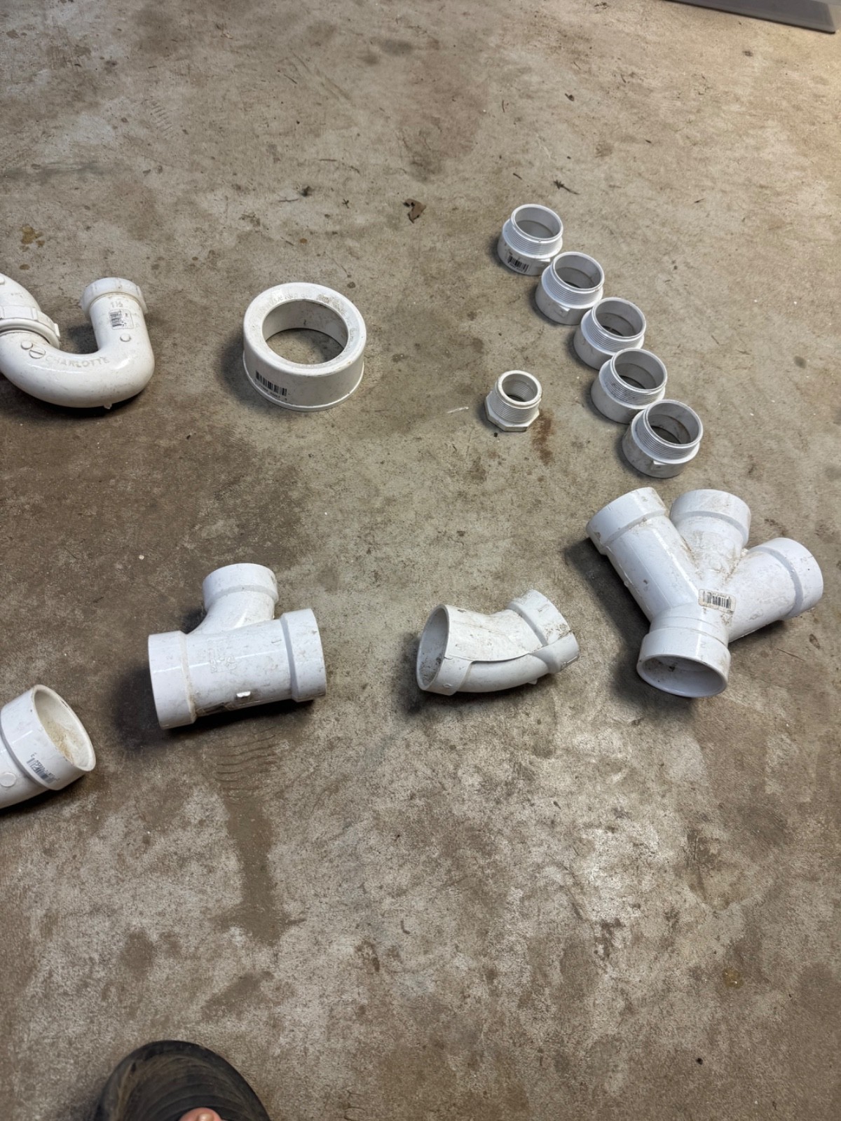 Lot of PVC fittings as listed in description
