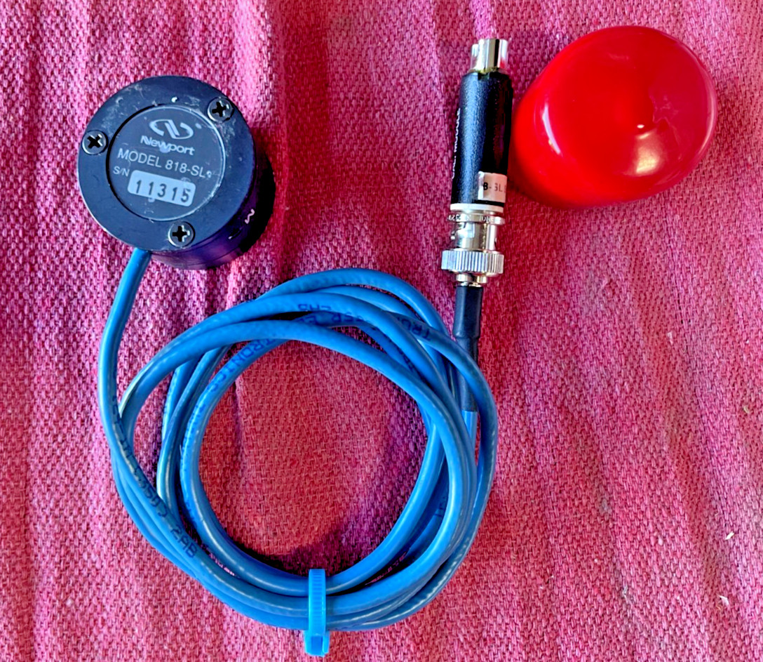Newport 818-SL Silicon Photodetector 400..1100nm with 883-SL Filter