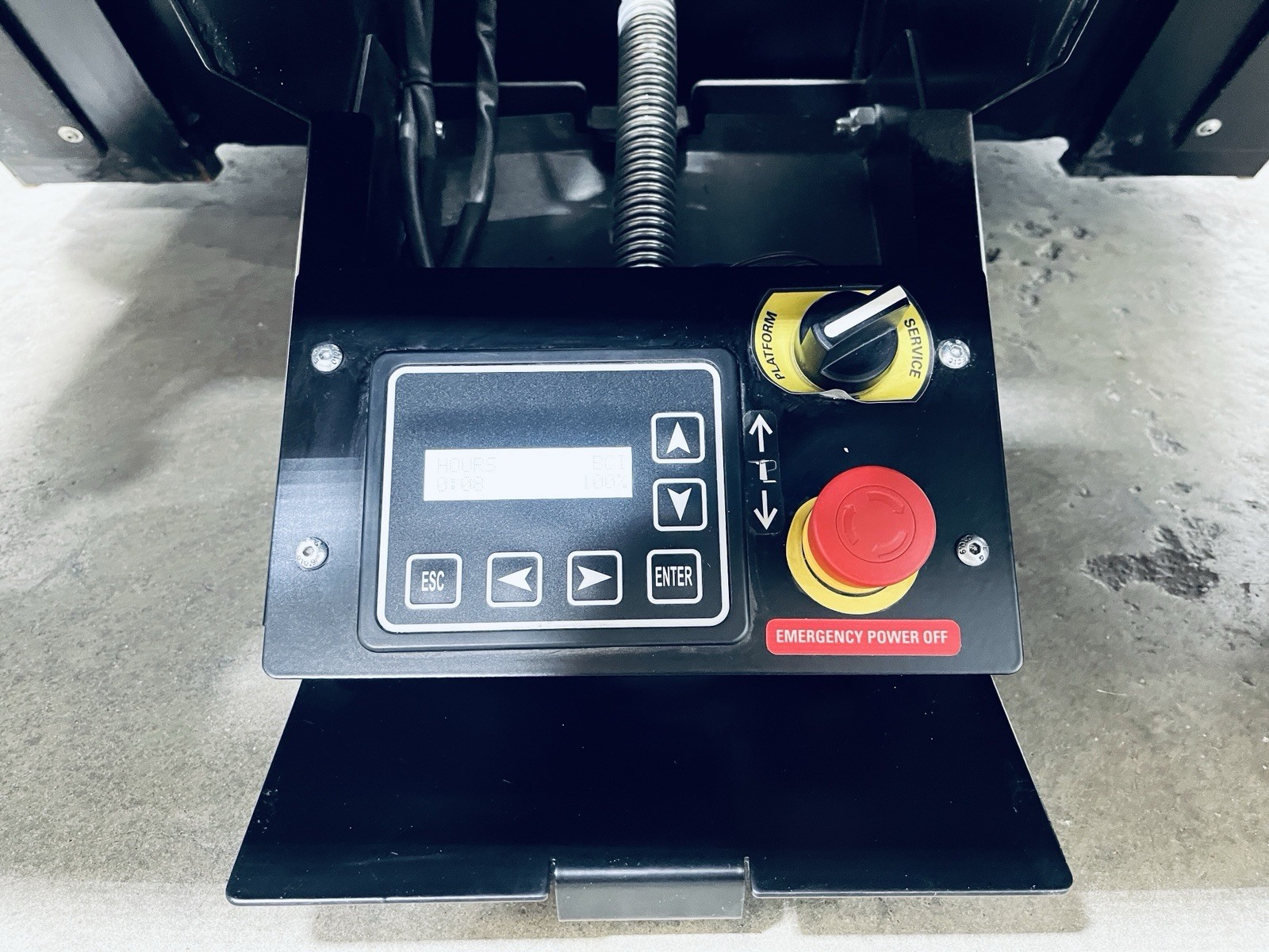 2021 Raymond Lift-Rite Sprint 2.0 Order Picker Lift 128″-Platform Height 1 Hr!