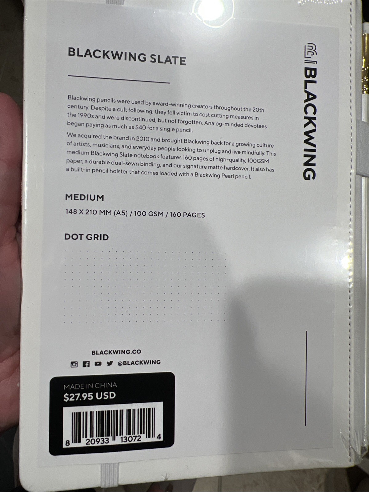 BLACKWING SLATE HARDCOVER MEDIUM 148 X 210 MM / 160 PAGES / DOT GRID / WHITE