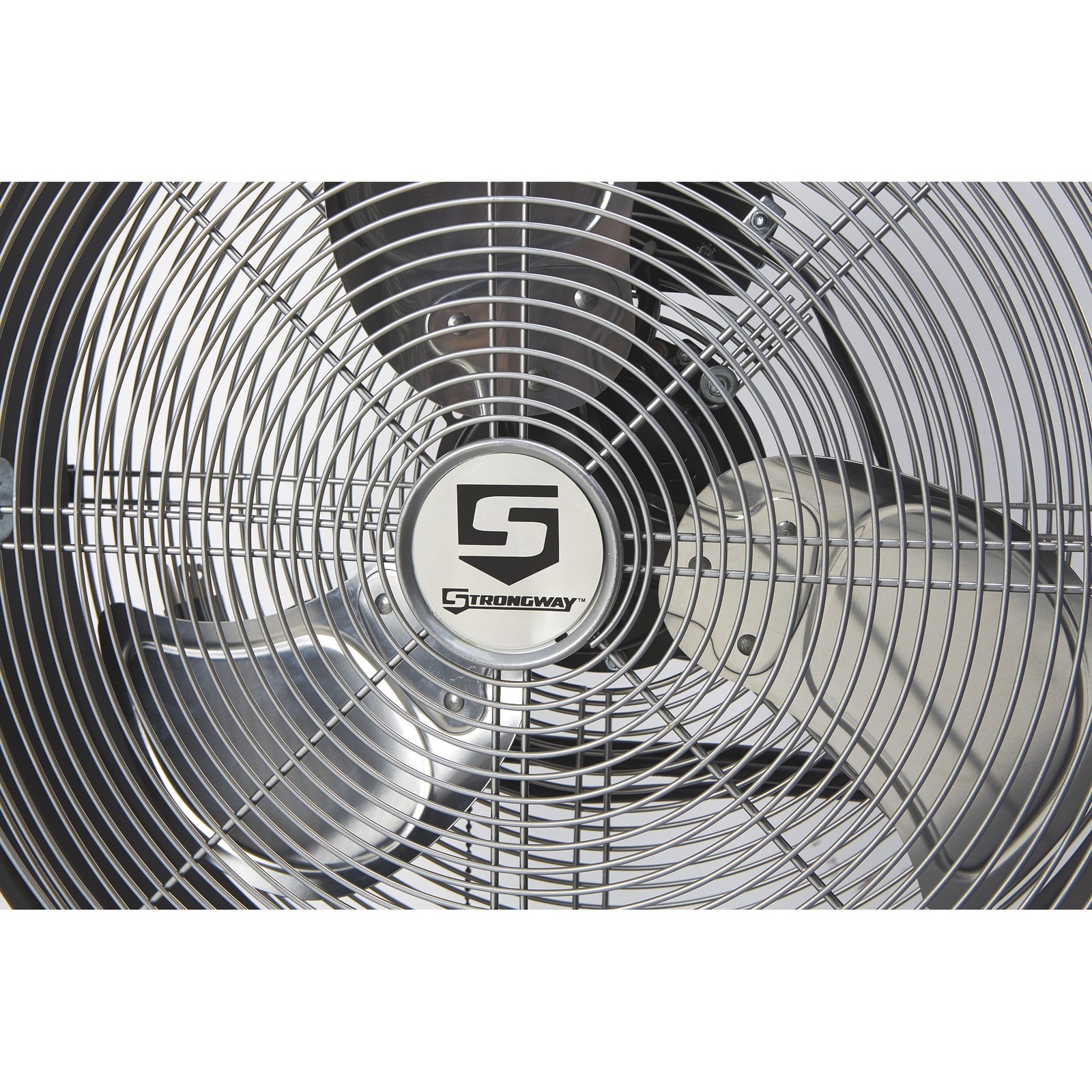 Strongway 18in. Garage Bay Fan, 3300 CFM, 1/12 HP