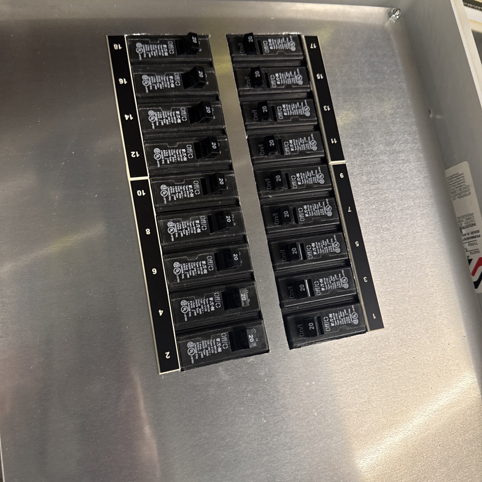 100AMP Temporary Distribution Panel (18 Circuits At 20 Amps Each)
