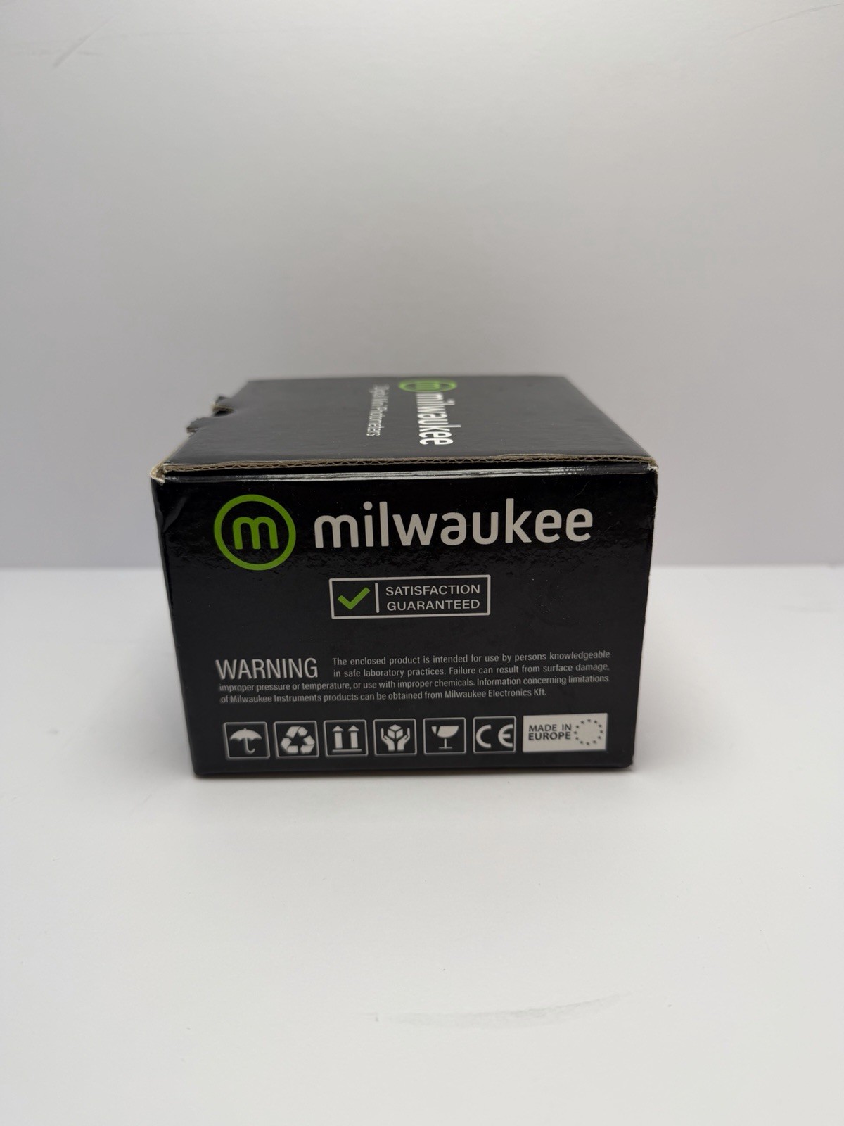 Milwaukee MW12 Phosphate Mini Colorimeter