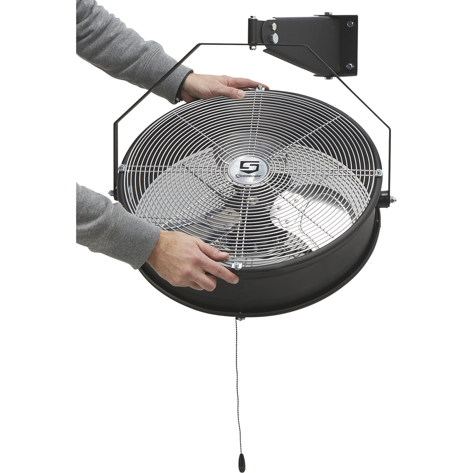 Strongway 18in. Garage Bay Fan, 3300 CFM, 1/12 HP