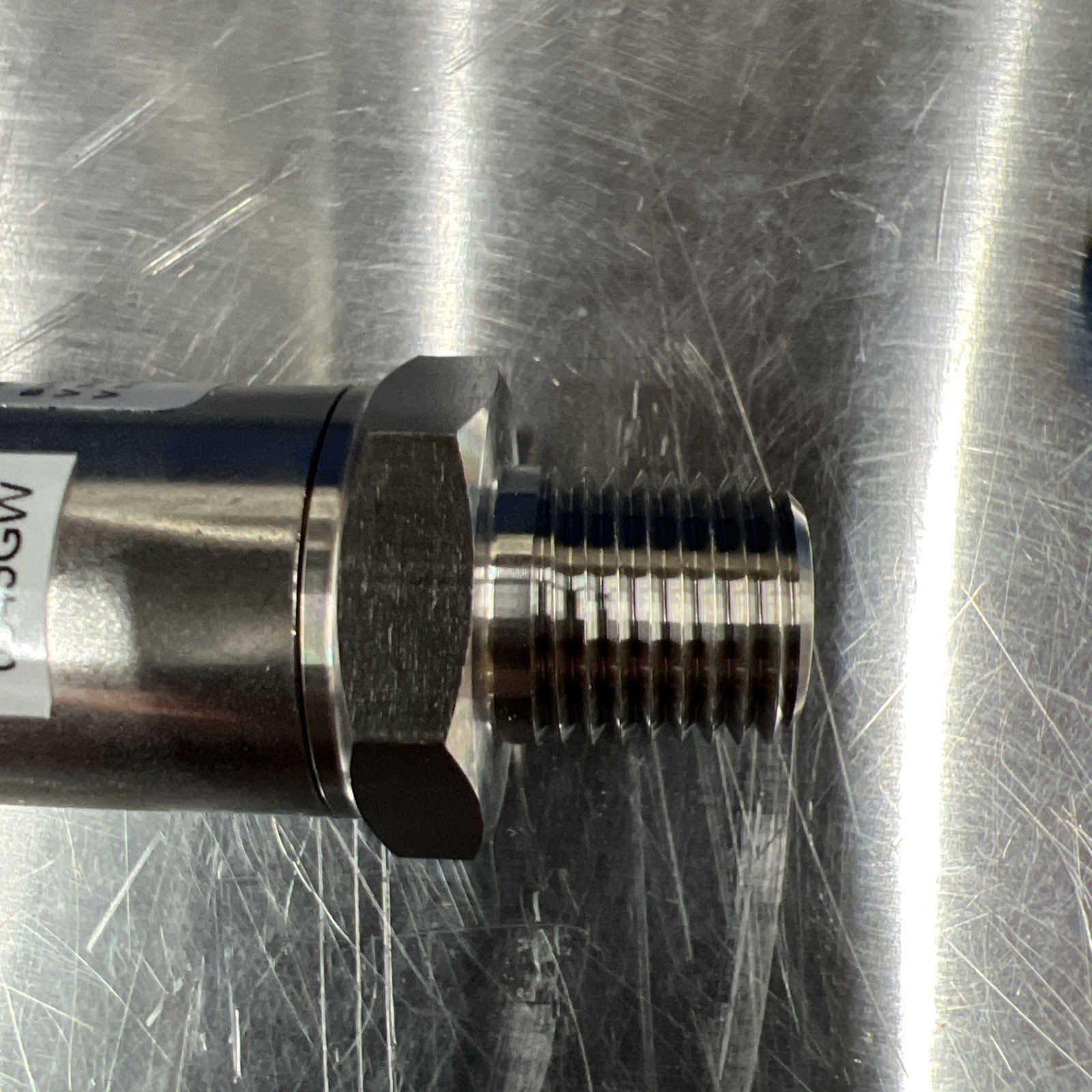 Dwyer Instrument Pressure Transmitter 626-08-GH-P1-E6-S5 24VDC 0-30PSIG 1/4″ NPT