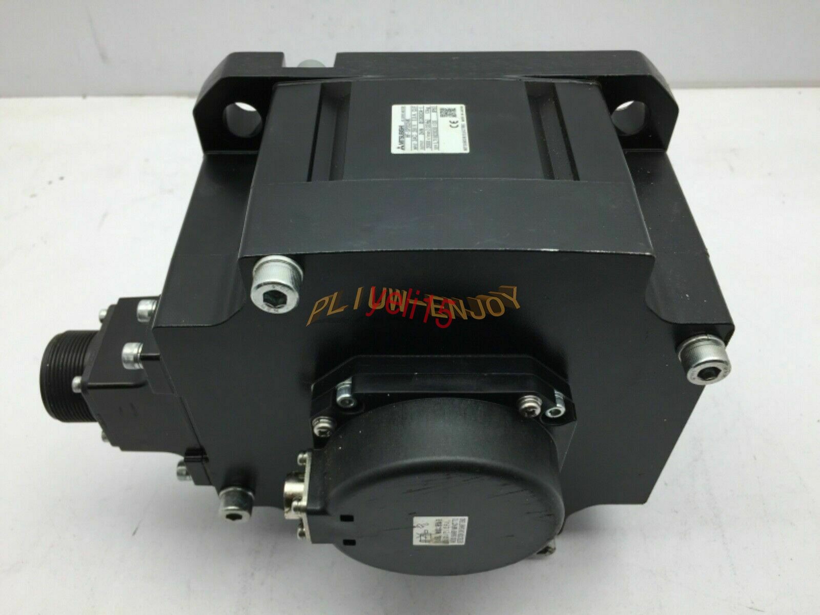 ONE MITSUBISHI SERVO MOTOR HF-SP2024K