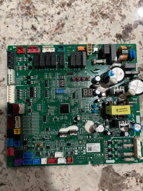 GREE HVAC Outdoor Condenser Main Control Board 300027061434 / WZ4K35AA