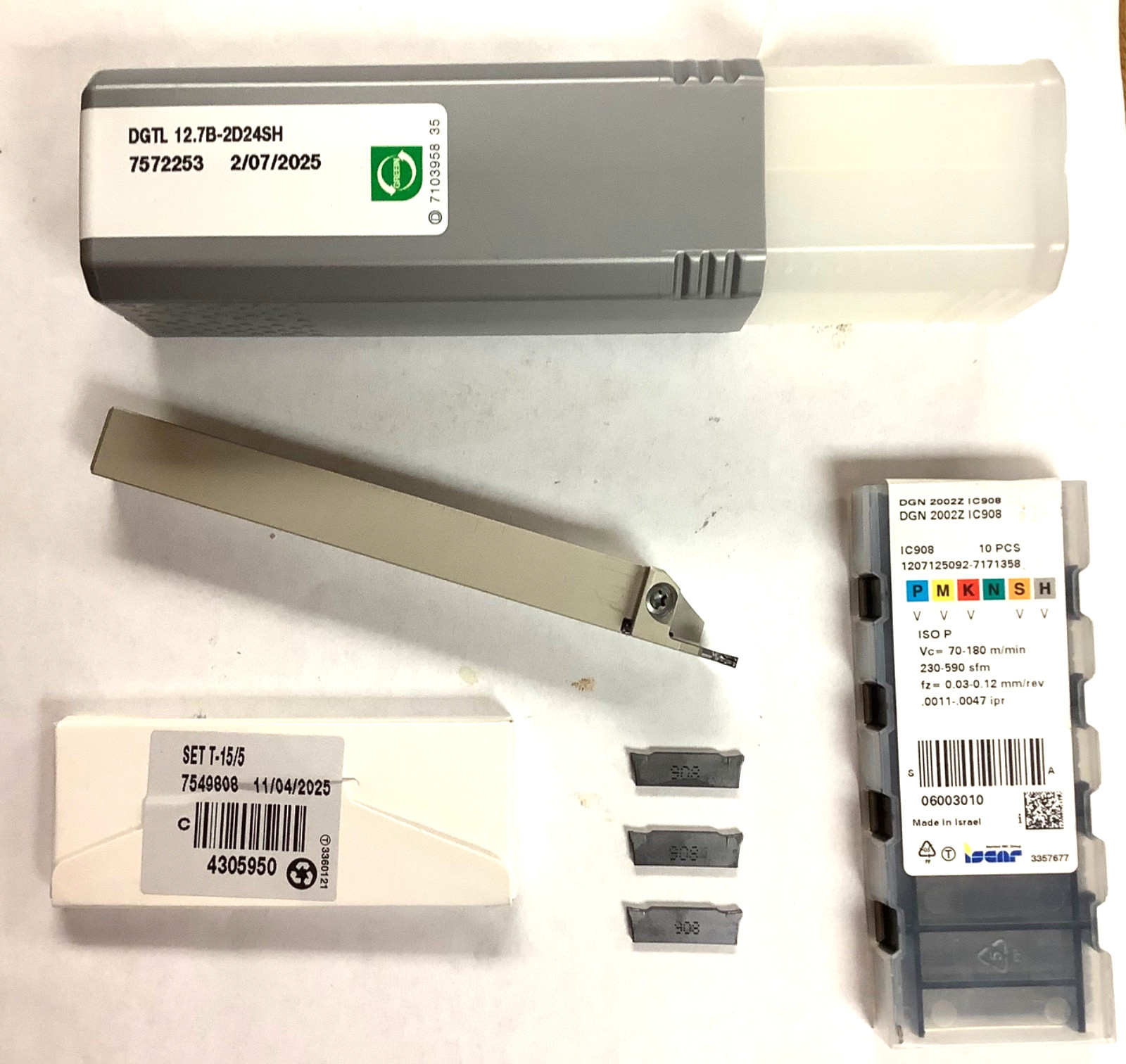 ISCAR DGTL12.7B-2D24SH 1/2″-LH DOGRIP CUTOFF TOOL WITH .079″W INSERTS – 4 PCS.