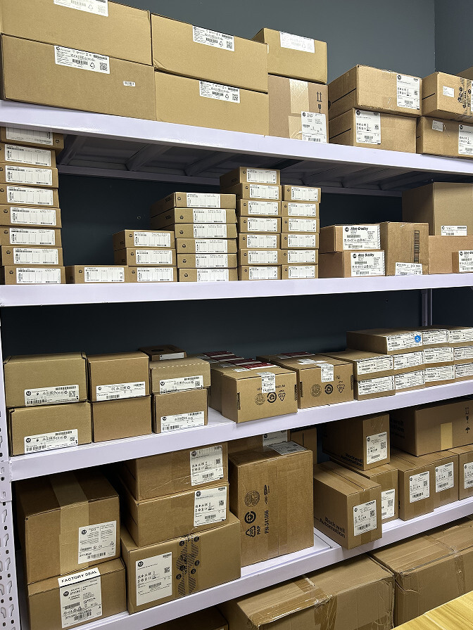 New Allen-Bradley 22D-D6P0N104 PowerFlex 2.2kW 3Hp AC Drive Free Shipping