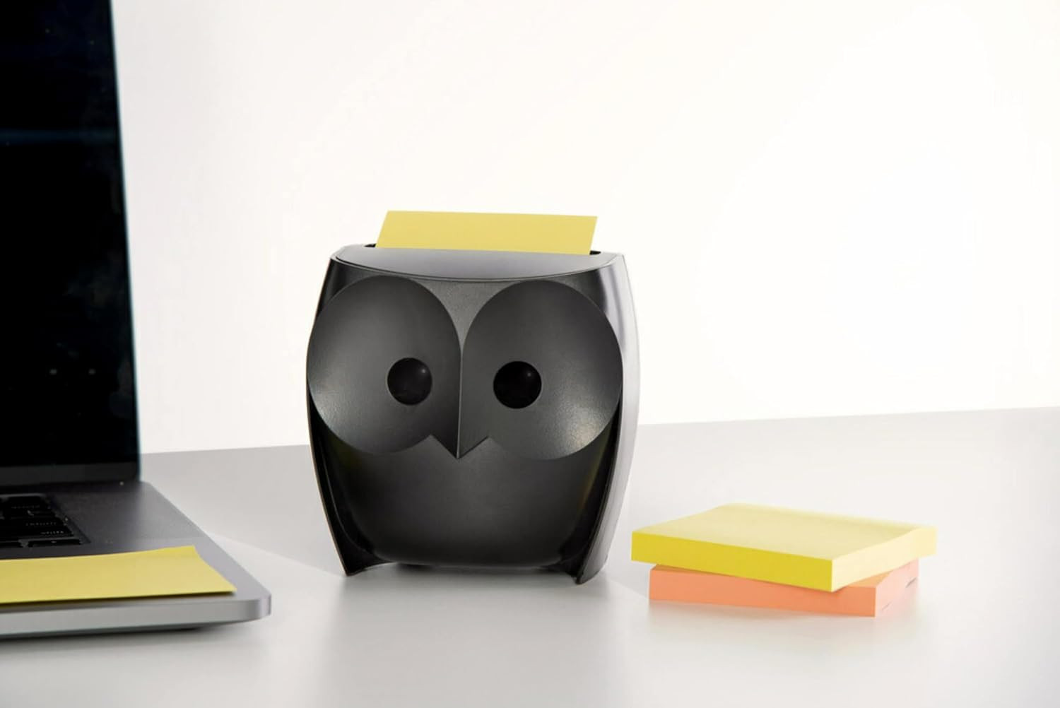 Post-It Note Dispenser, Black Owl Design, 1 Dispenser, 1 Pad, 45 Sheets