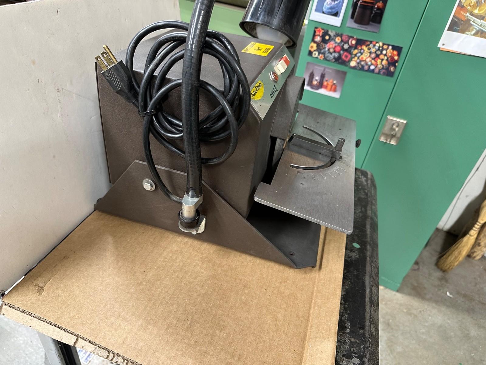 GLENDO ACCU-FINISH SERIES II 6″ CARBIDE GRINDER 115V + 360 GRIT DIAMOND WHEEL